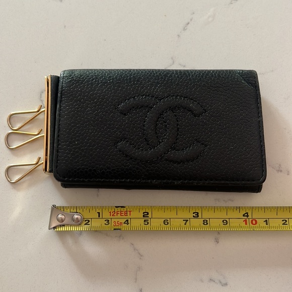 Chanel Wallet & Key Chain - Picture 6 of 7